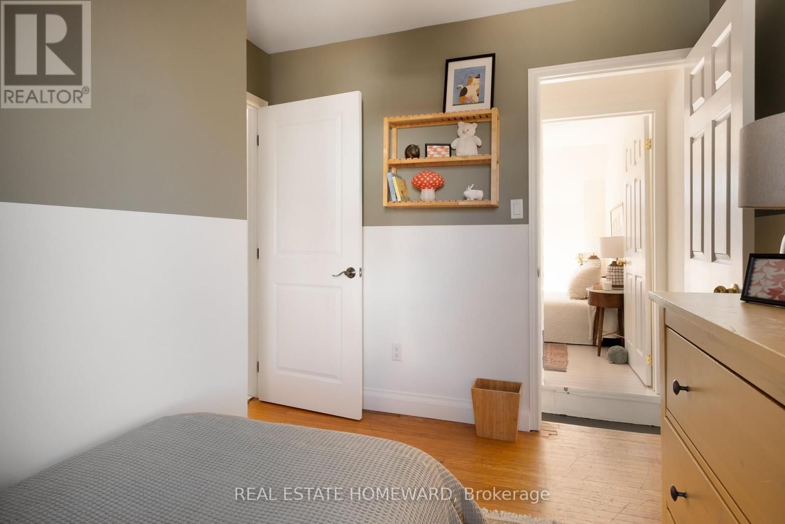 52 BALFOUR AVENUE Image 22