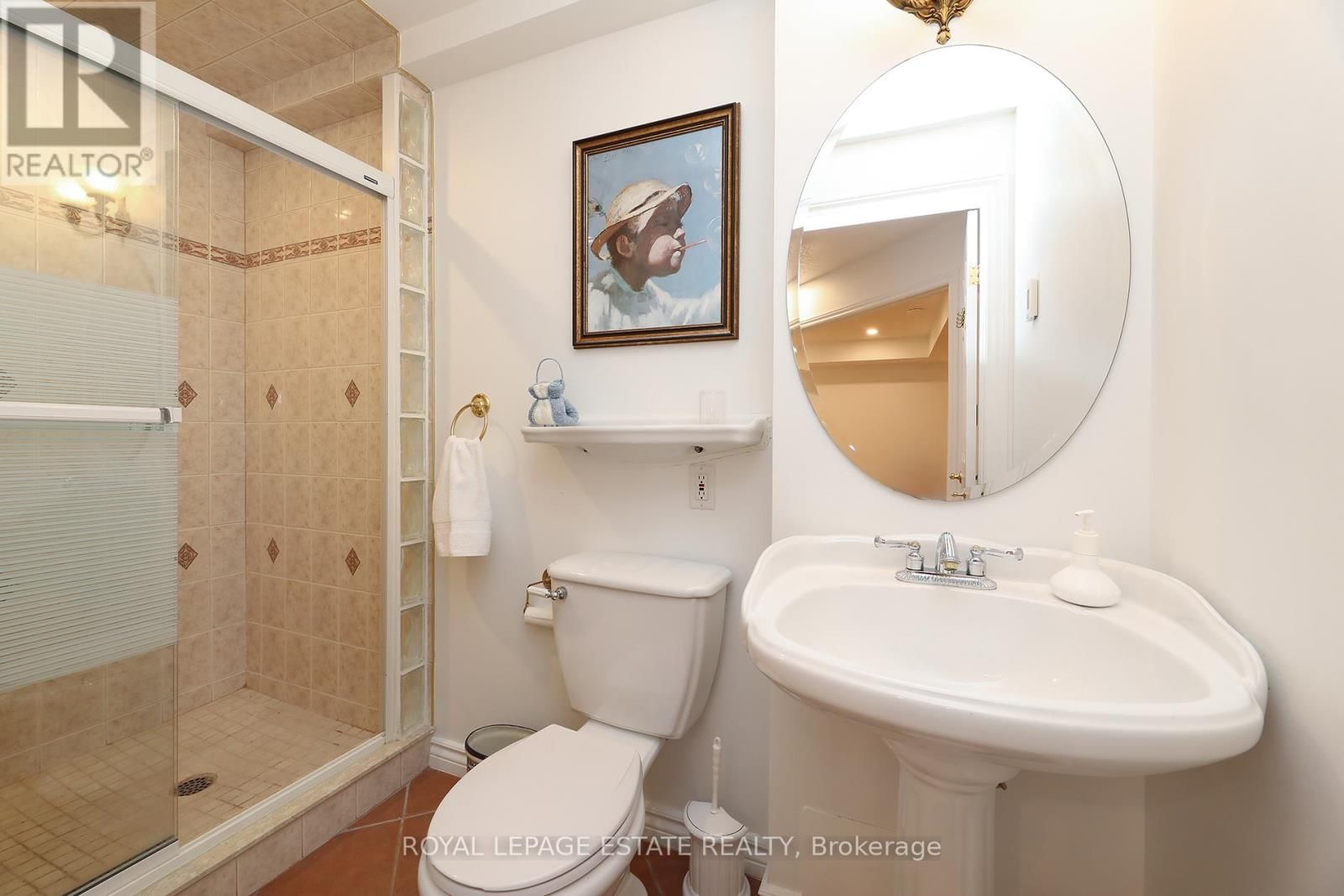 898 BEAUFORT COURT Image 37