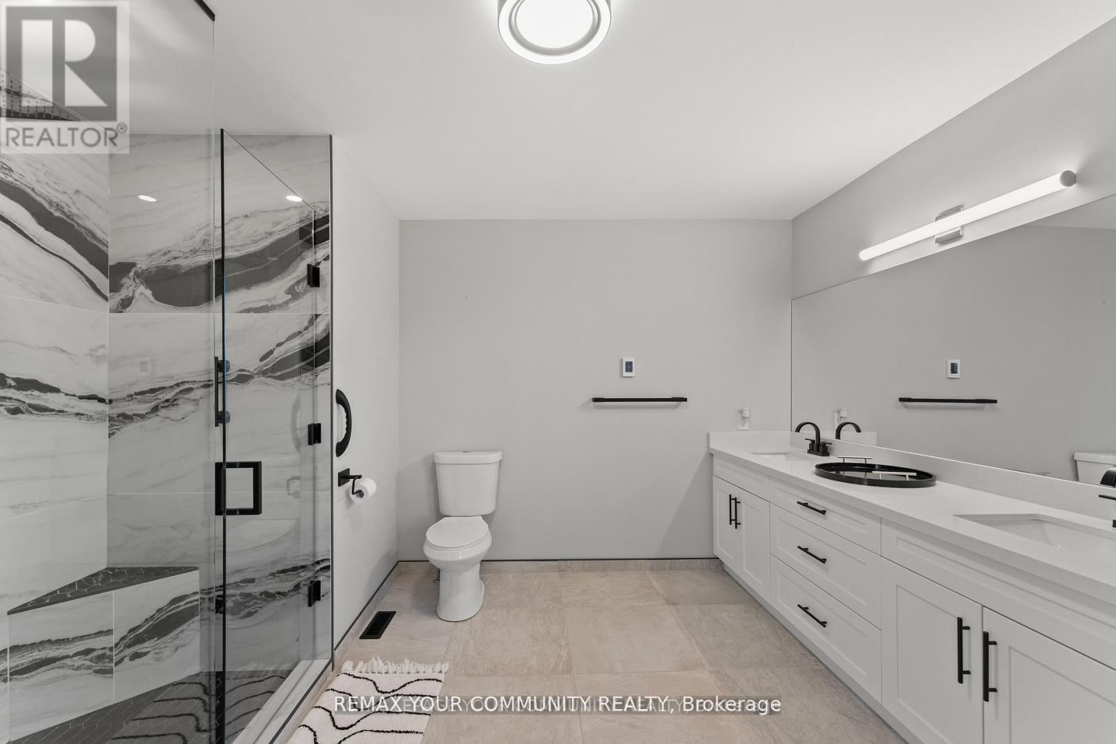 1645 ACORN LANE Image 23