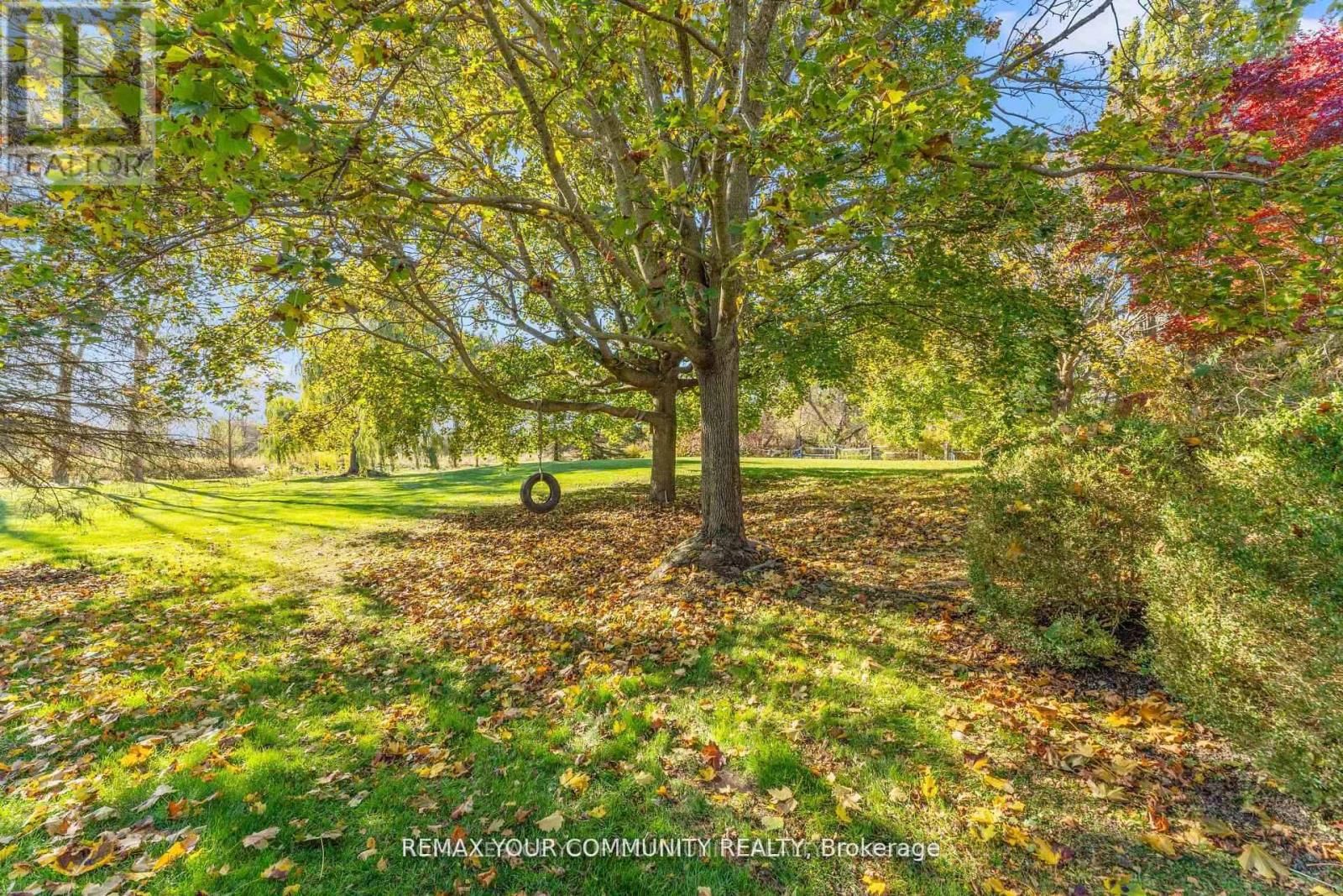 1645 ACORN LANE Image 42