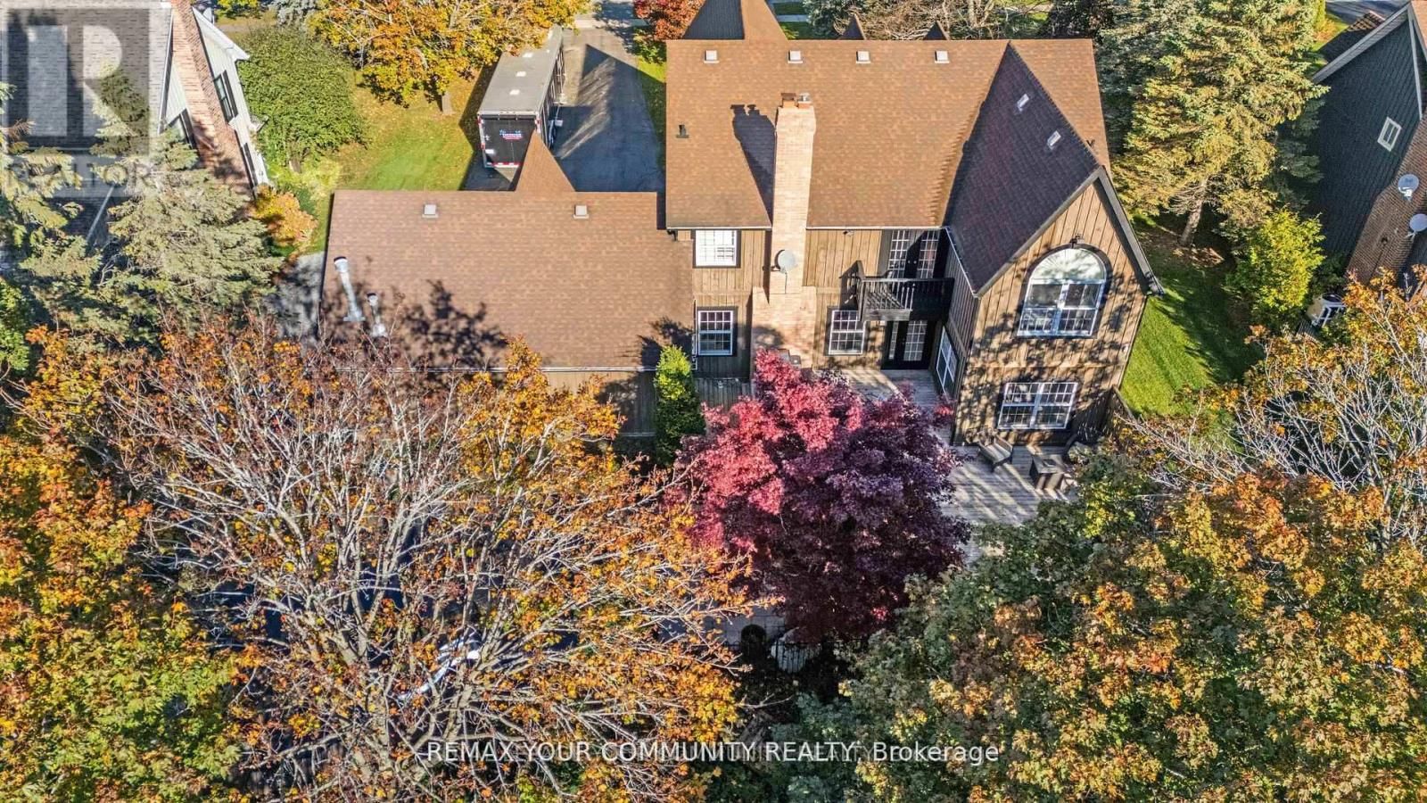 1645 ACORN LANE Image 45