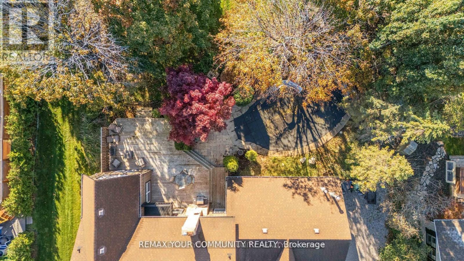 1645 ACORN LANE Image 47