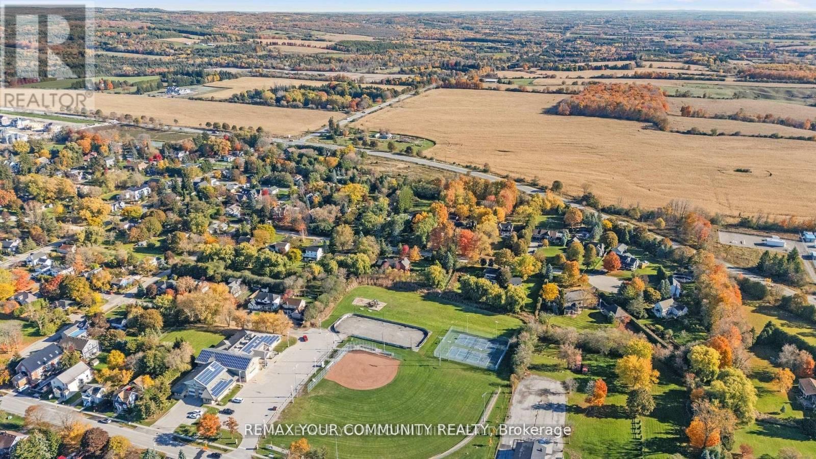 1645 ACORN LANE Image 50