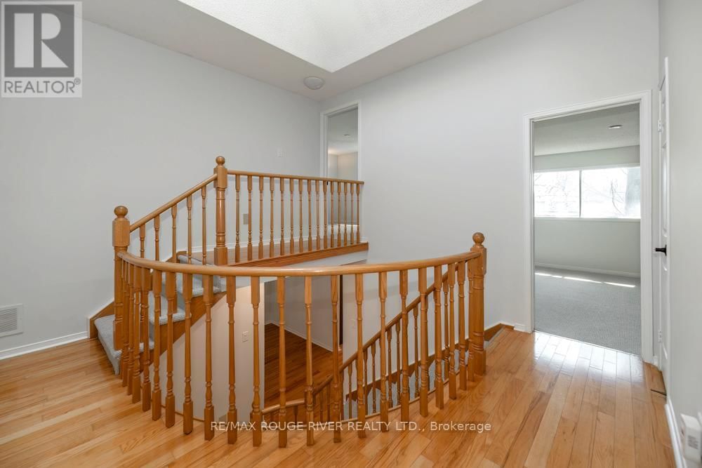 19 GLENTHORNE DRIVE Image 15