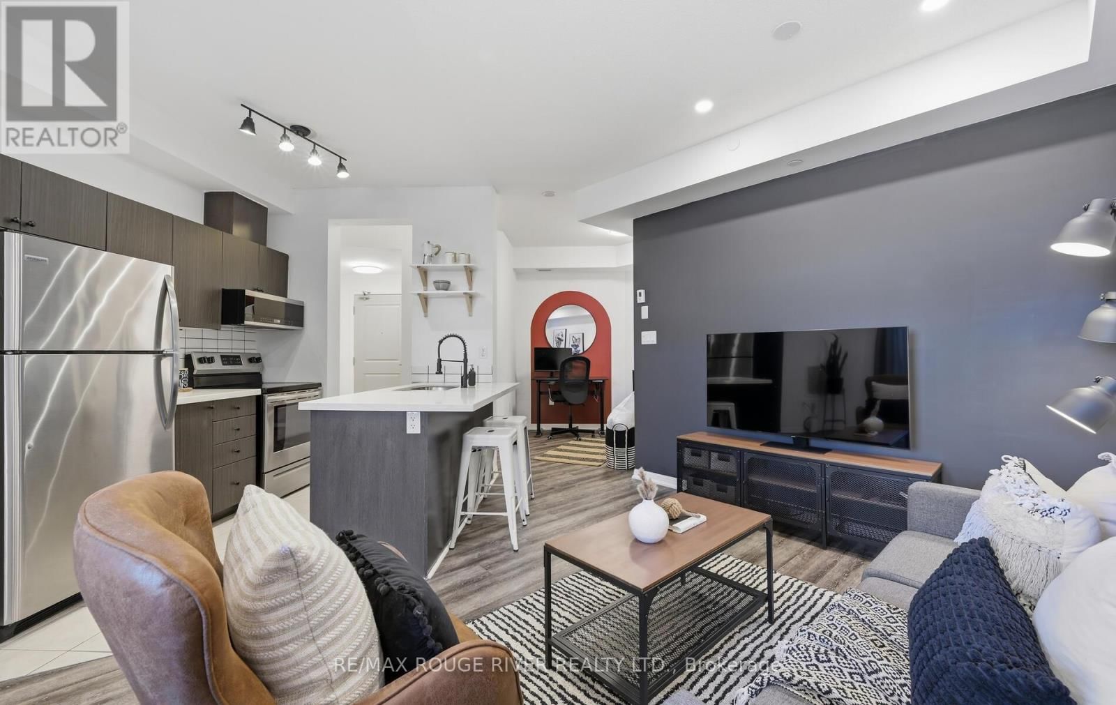 106 - 84 ASPEN SPRINGS DRIVE Image 16