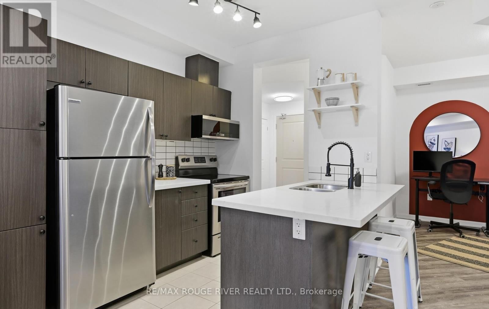 106 - 84 ASPEN SPRINGS DRIVE Image 7