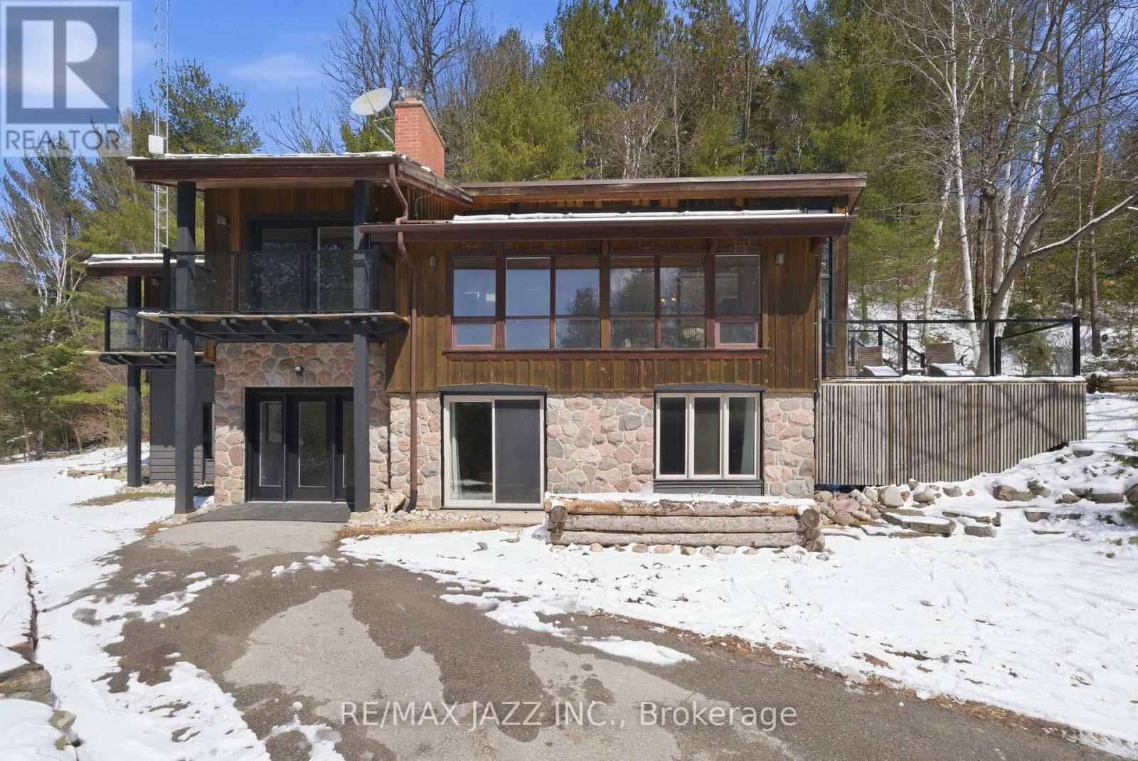 4204 CONCESSION ROAD 8 Image 1