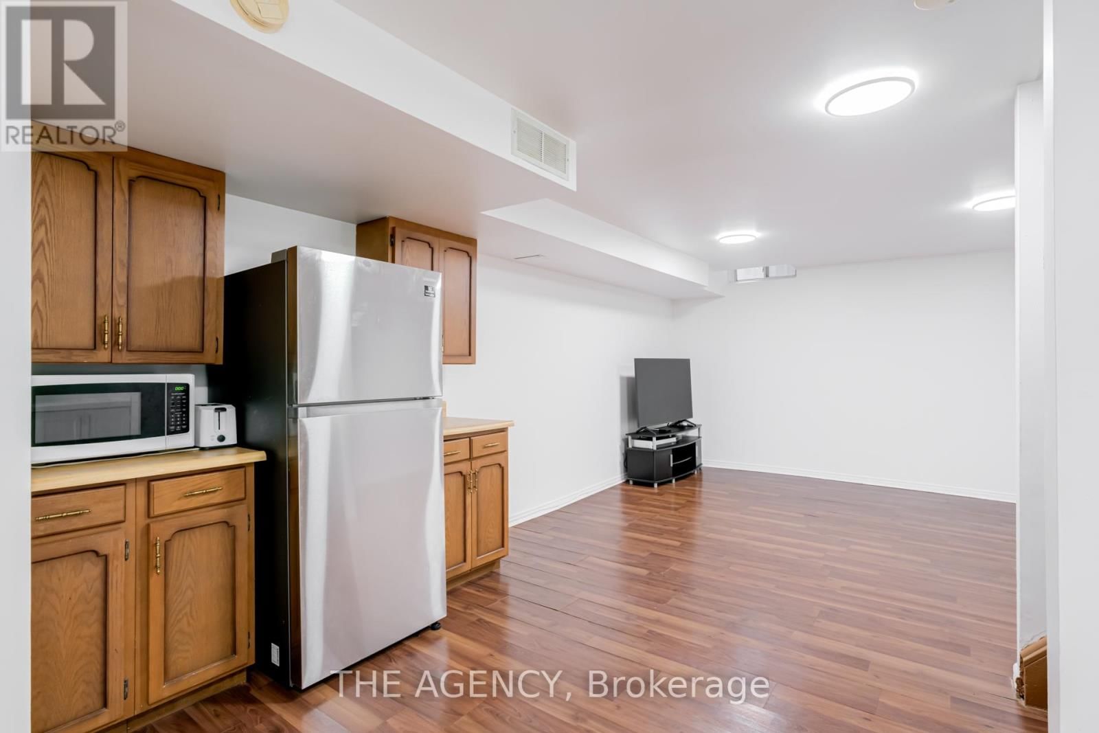 142 GREENBRAE CIRCUIT Image 41