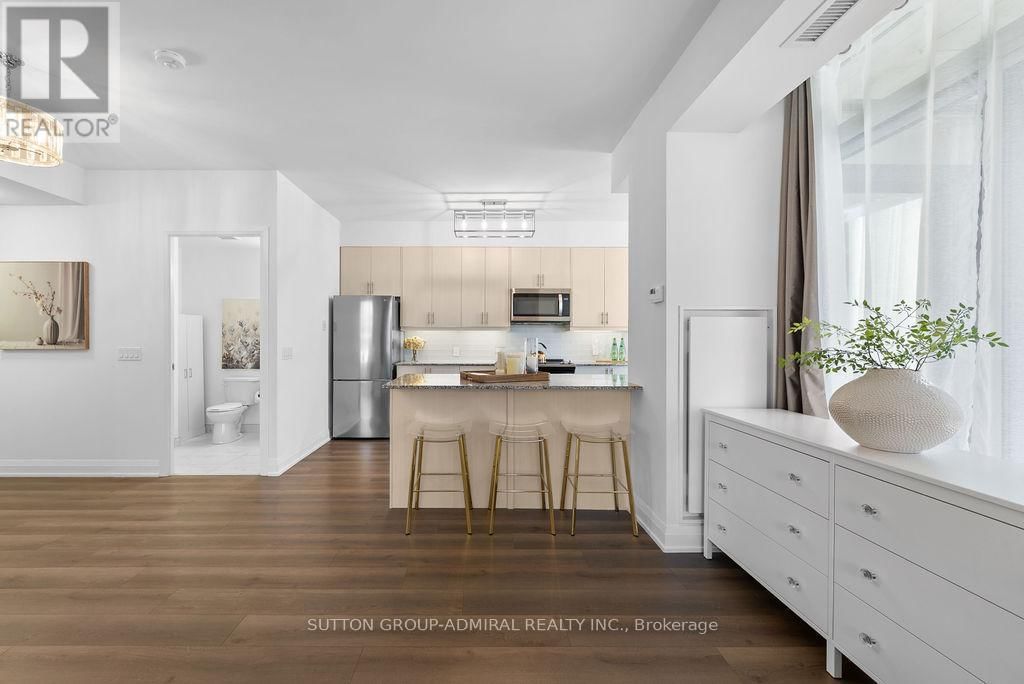 210 - 3655 KINGSTON ROAD Image 6