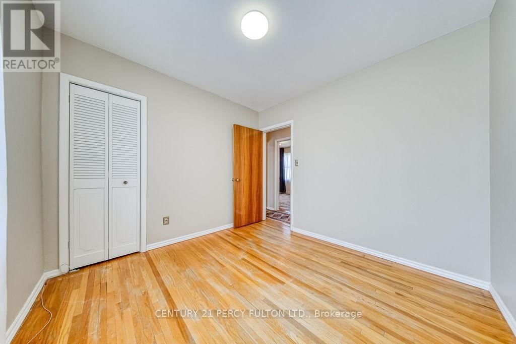 421 PAINTED POST DRIVE Image 20