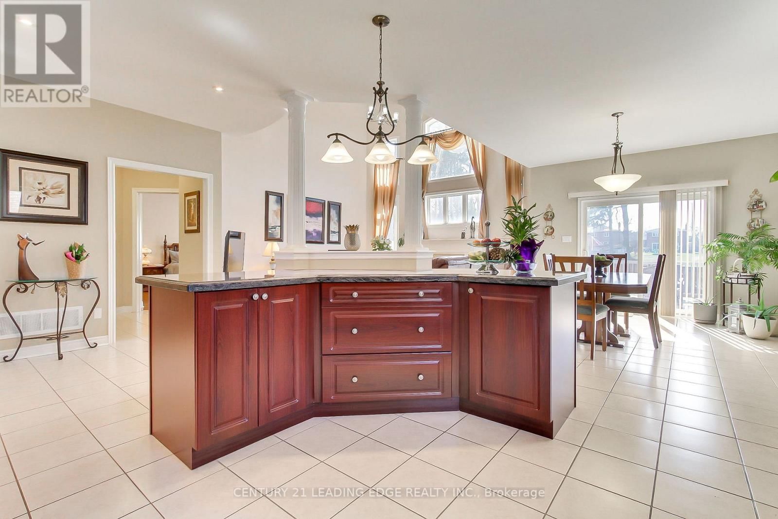 20 COSENS STREET Image 11