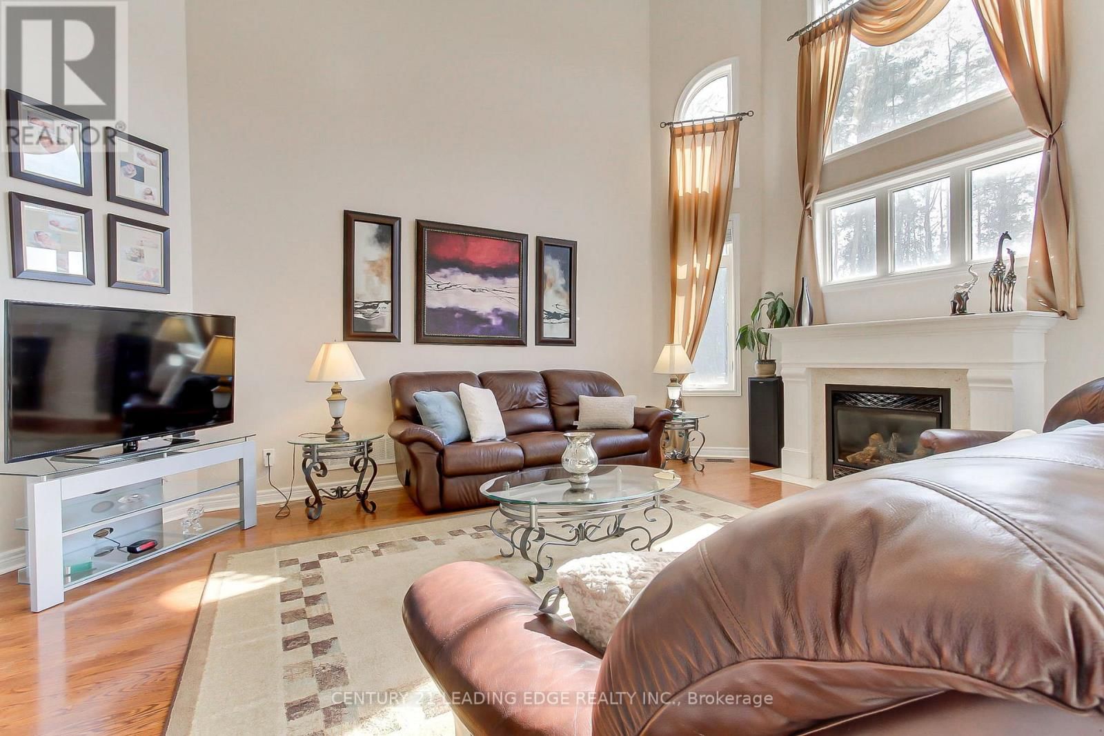 20 COSENS STREET Image 13