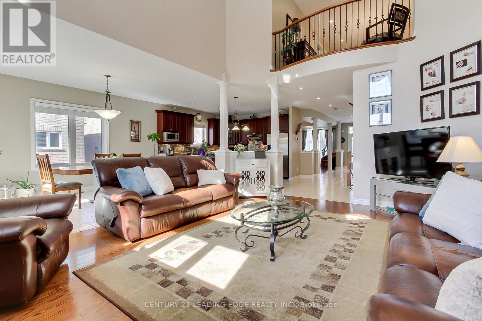 20 COSENS STREET Image 14