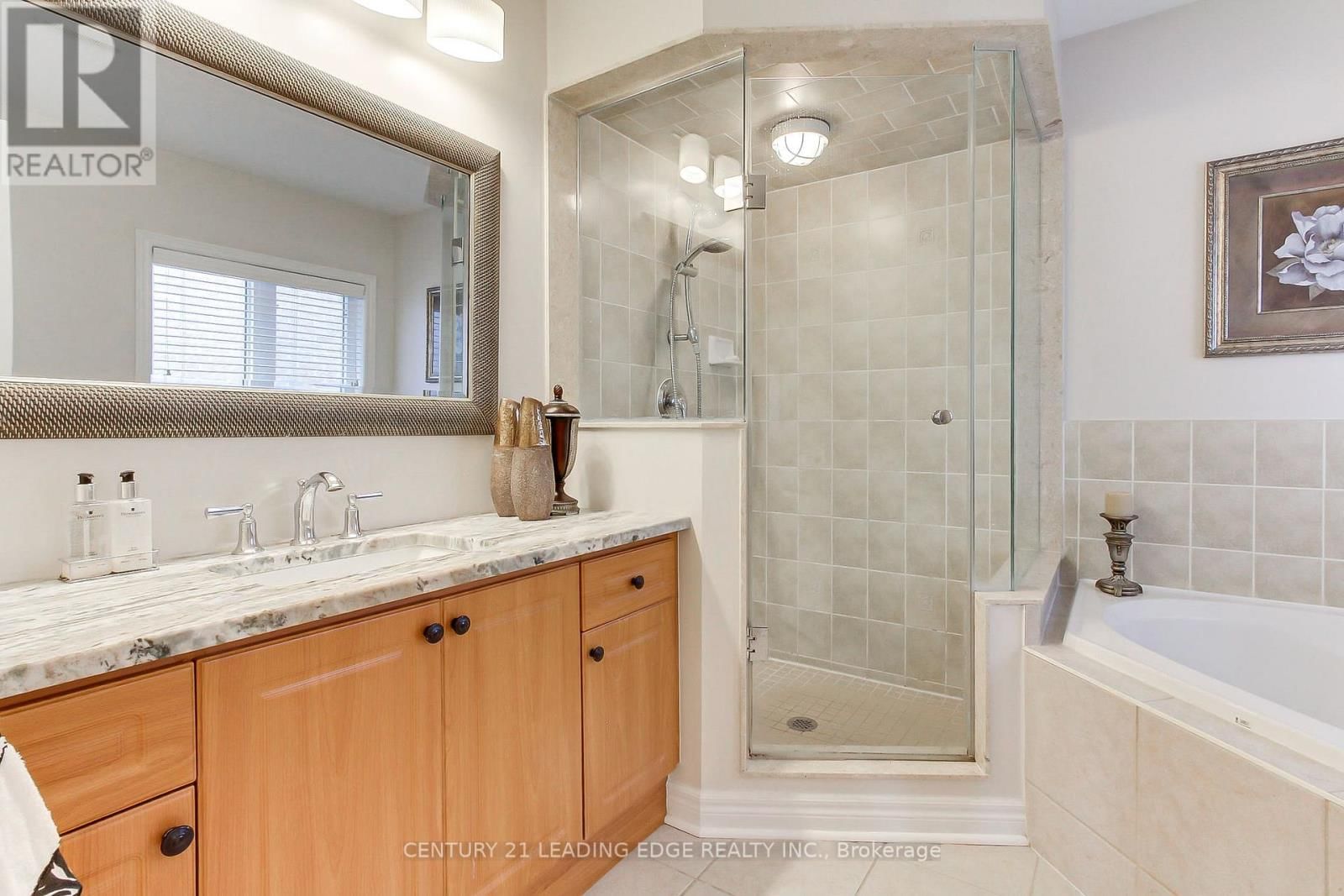 20 COSENS STREET Image 18