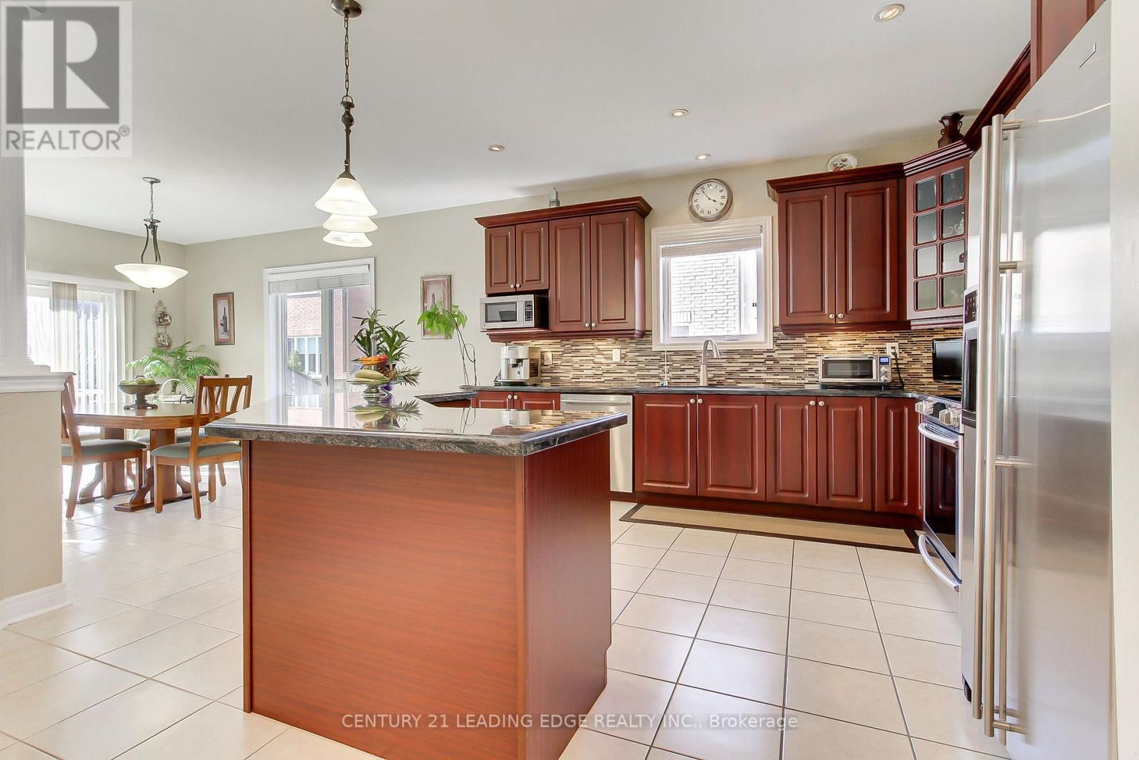 20 COSENS STREET Image 9