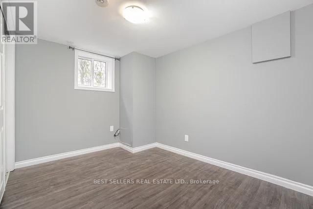 LOWER - 541 OAKWOOD AVENUE Image 14