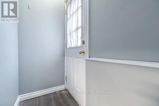 LOWER - 541 OAKWOOD AVENUE Image 2