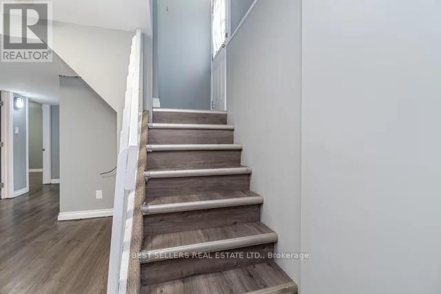 LOWER - 541 OAKWOOD AVENUE Image 3