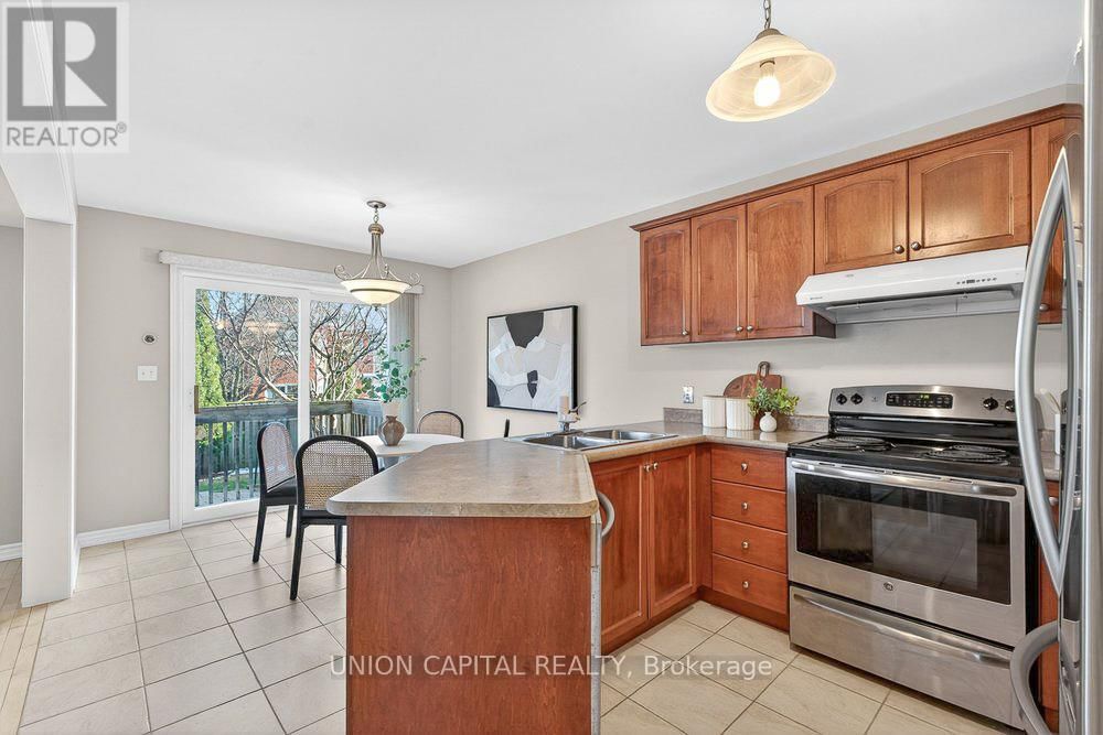 99 SCEPTER PLACE Image 12