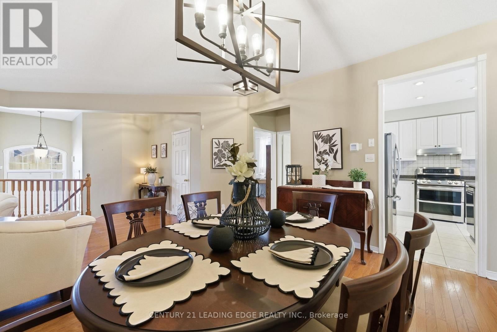 173 WHITBY SHORES GREENWAY Image 12