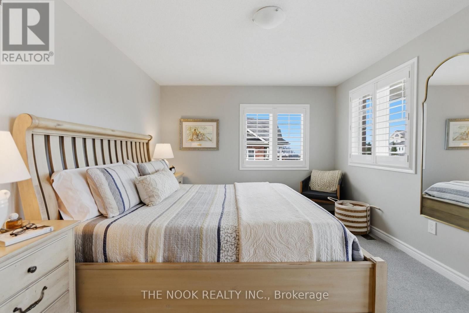 320 LAKEBREEZE DRIVE NORTH Image 22