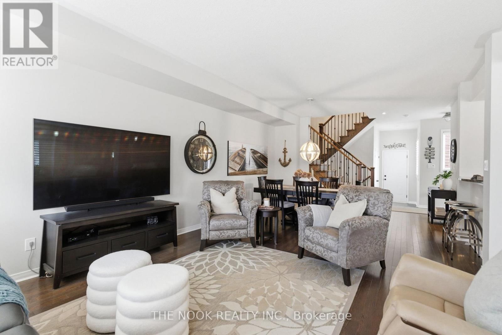 320 LAKEBREEZE DRIVE NORTH Image 9