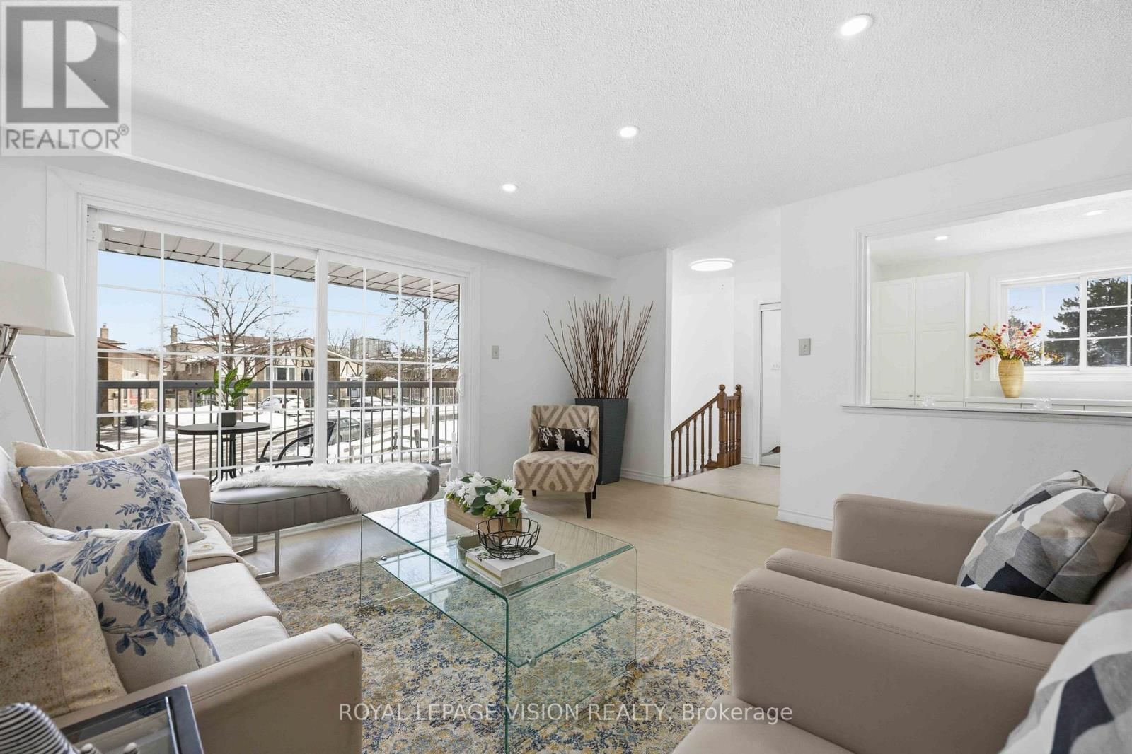 7 SNOWHILL CRESCENT Image 8