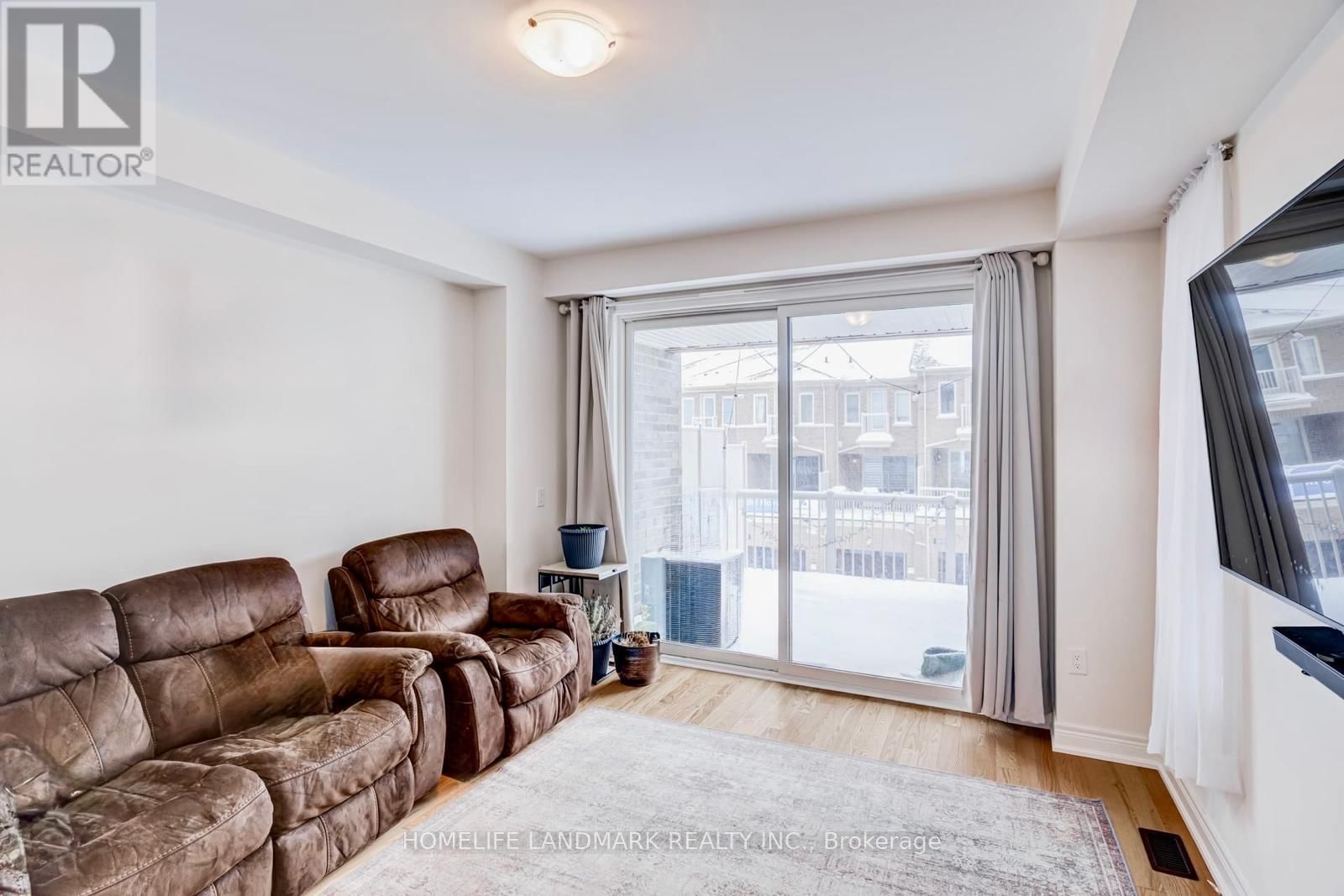 2844 WHITES ROAD Image 11