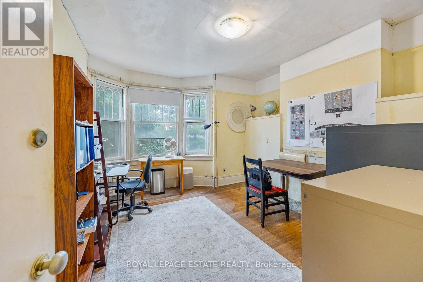 55 LEUTY AVENUE Image 26