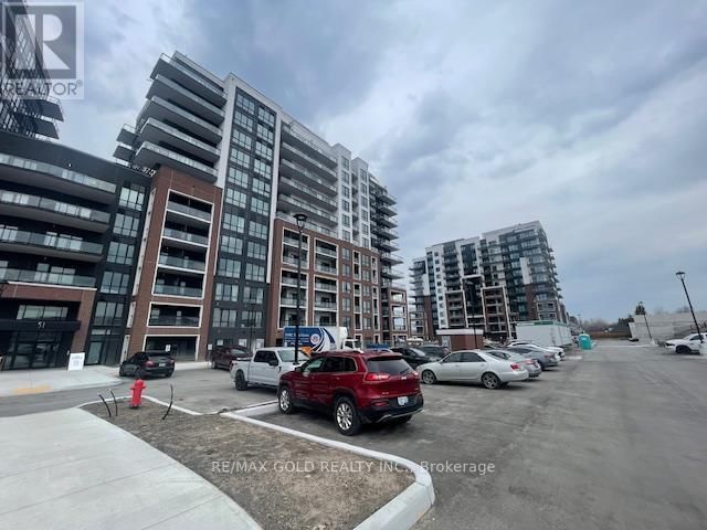 1115 - 51 CLARINGTON BOULEVARD Image 46