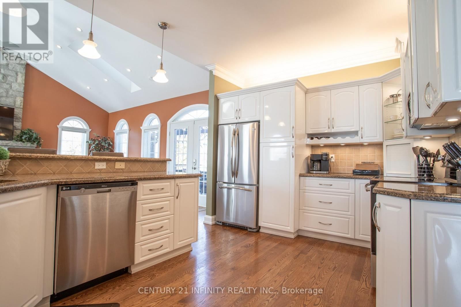 1501 KODIAK STREET Image 14