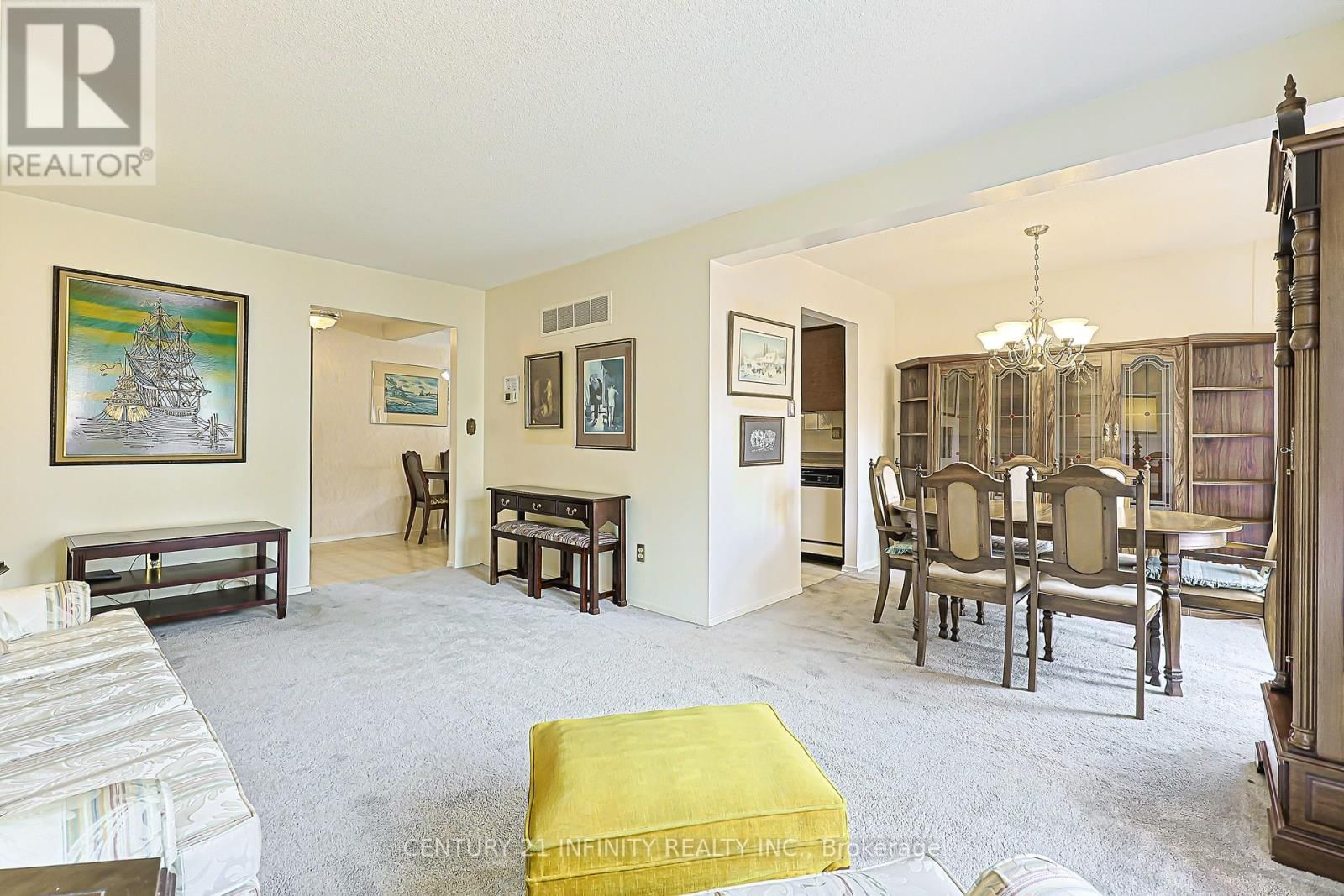 64 - 4662 KINGSTON ROAD Image 10