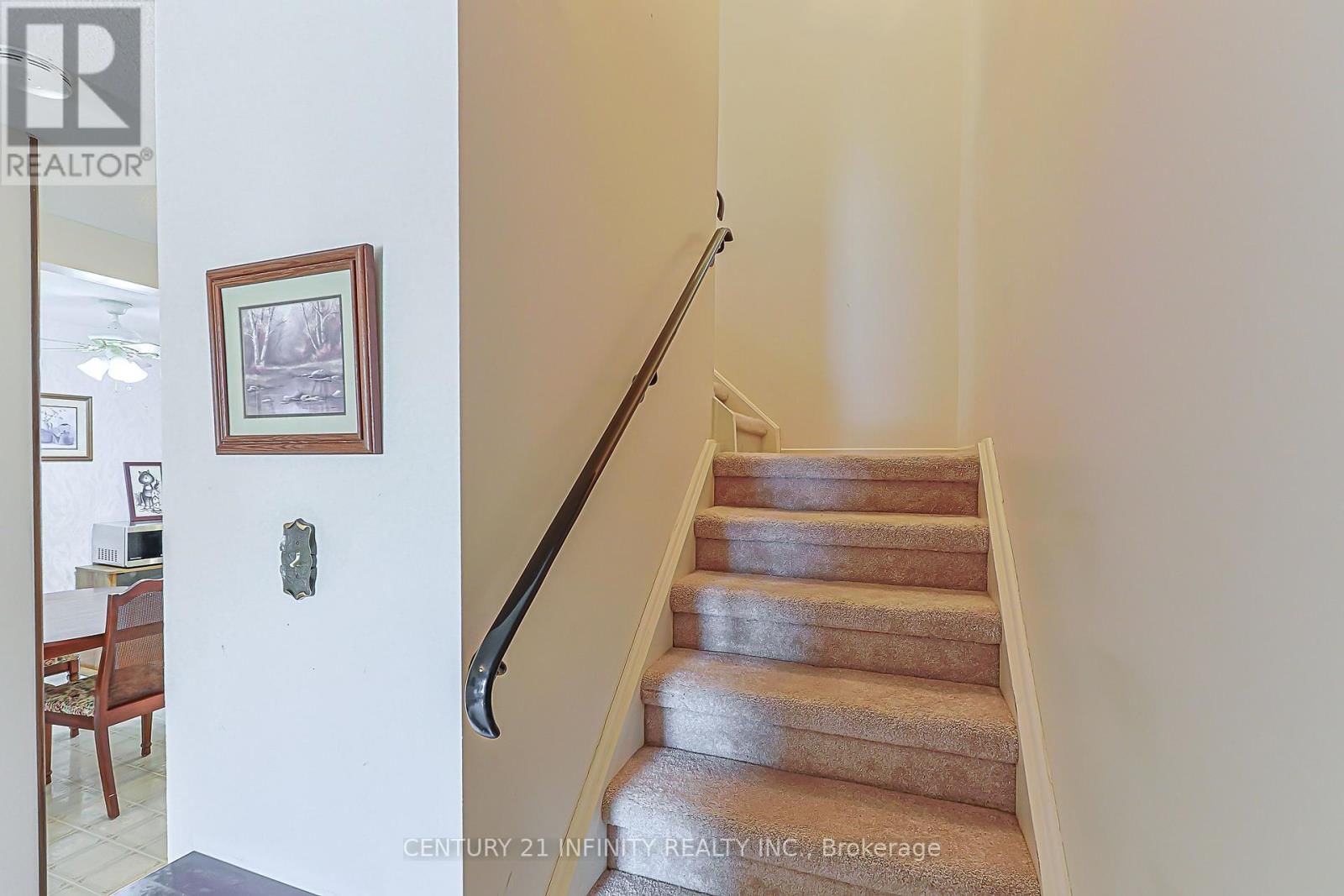 64 - 4662 KINGSTON ROAD Image 11