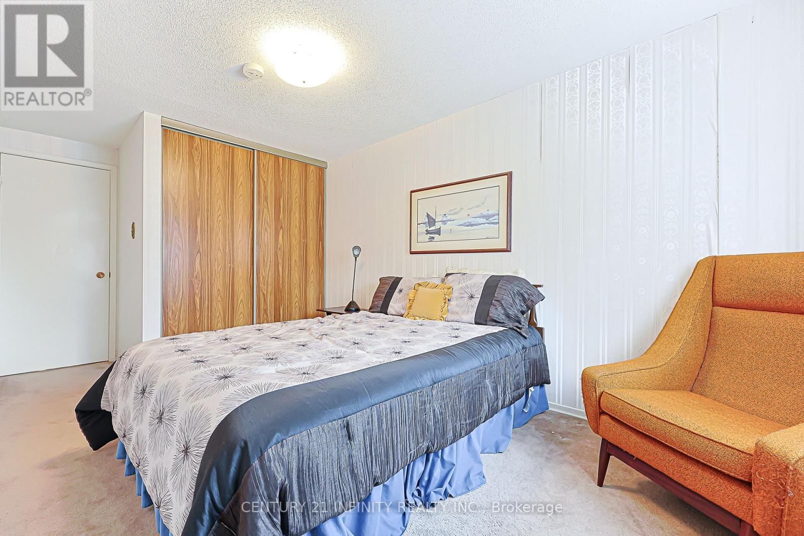 64 - 4662 KINGSTON ROAD Image 15