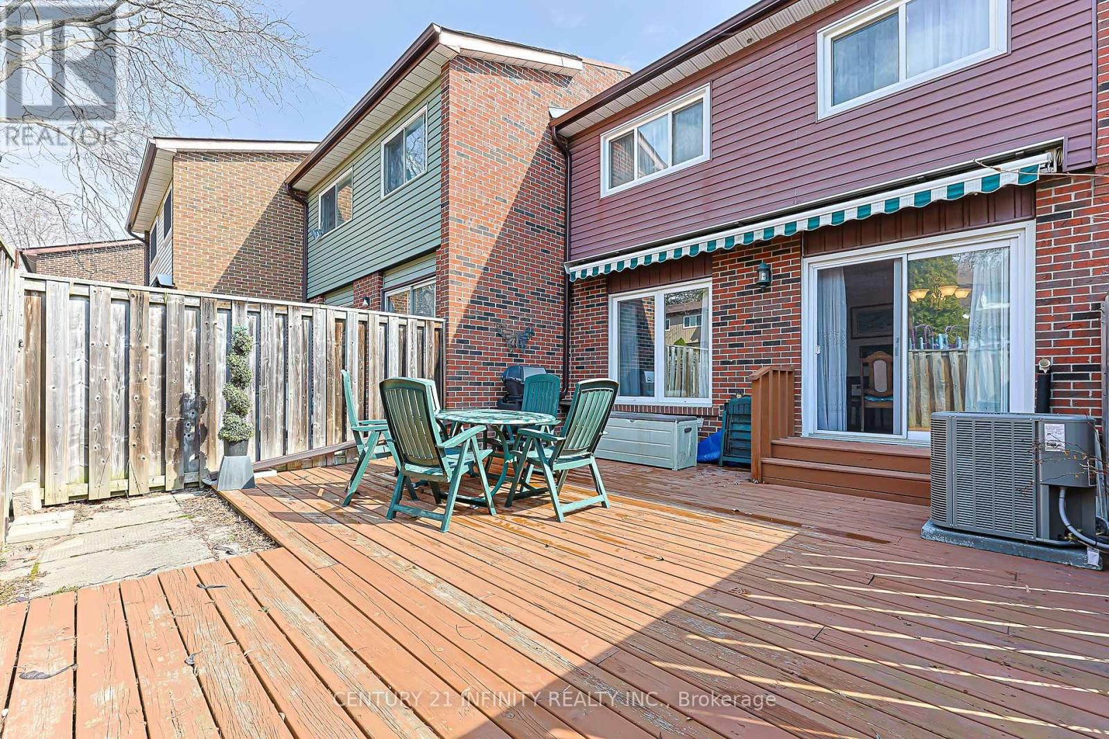 64 - 4662 KINGSTON ROAD Image 24