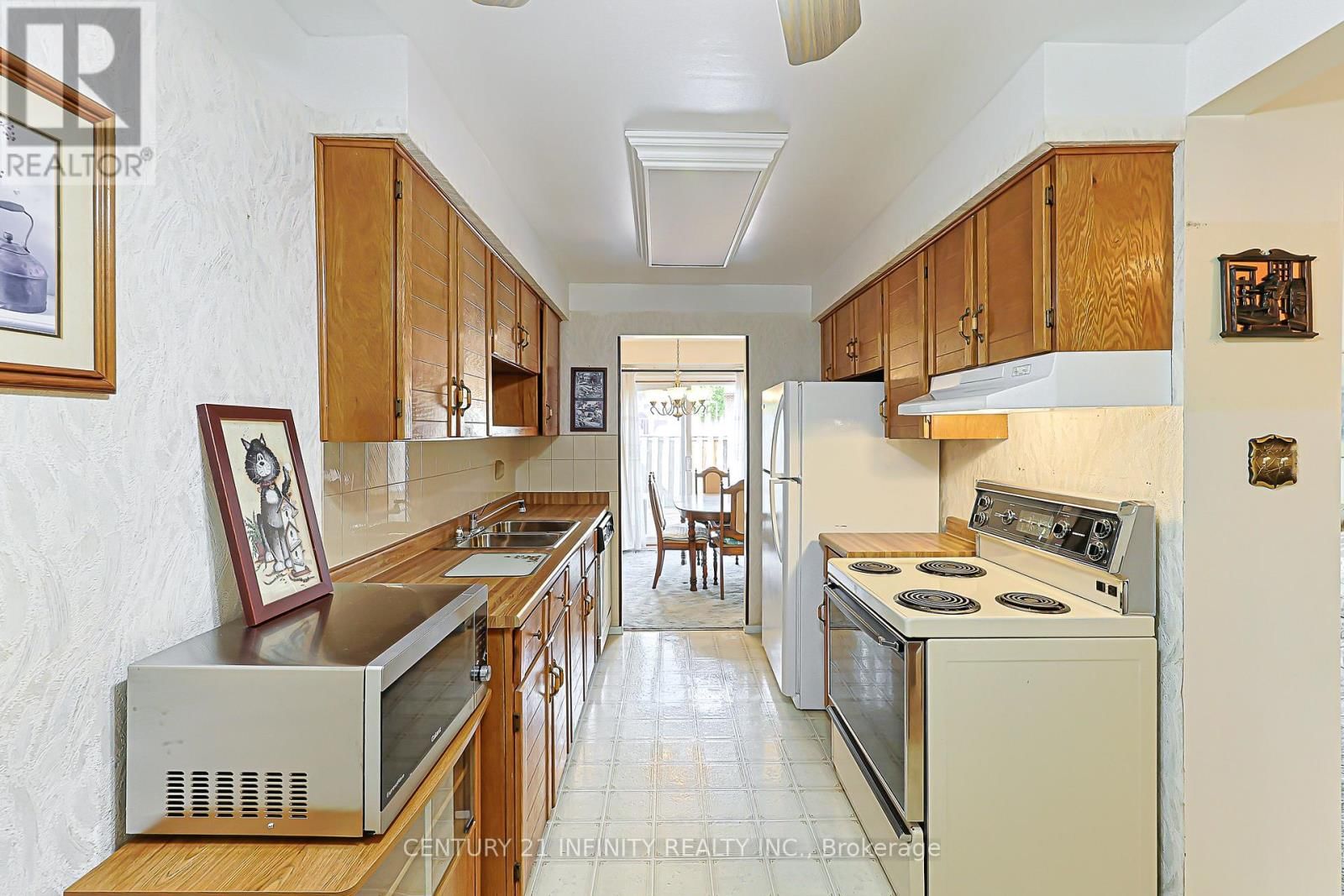 64 - 4662 KINGSTON ROAD Image 5