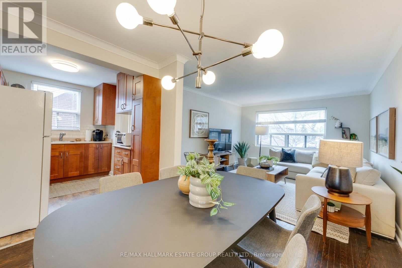 225 WOODVILLE AVENUE Image 7