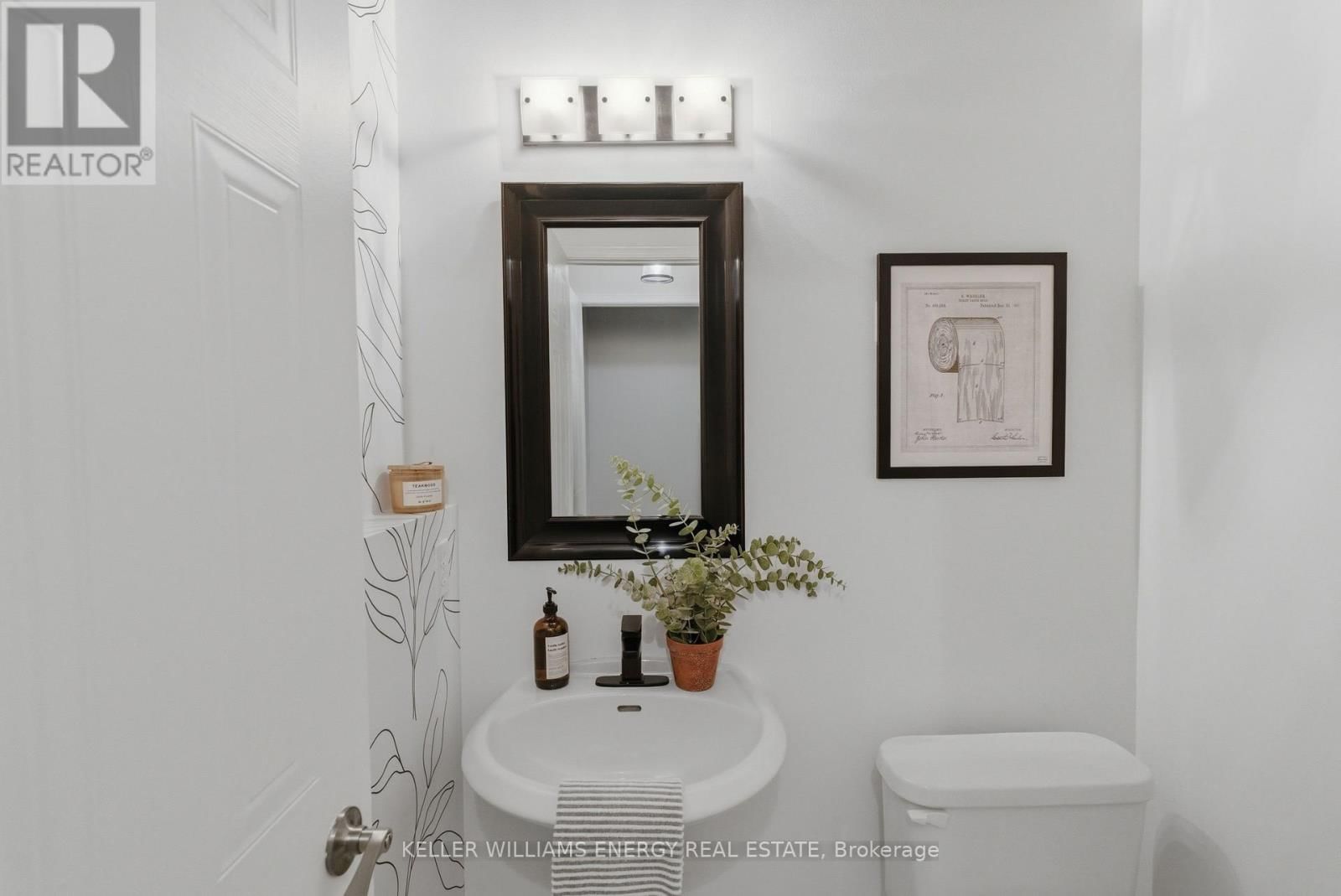 1698 WOODGATE TRAIL Image 26