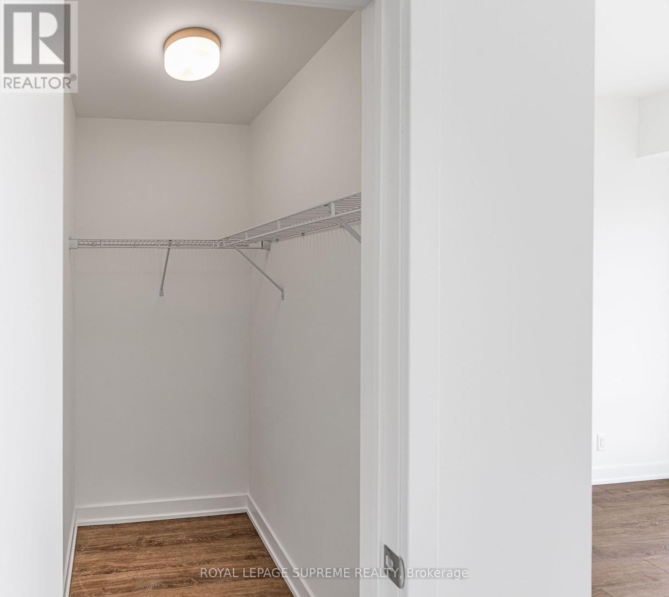 1020 - 51 CLARINGTON BOULEVARD Image 19