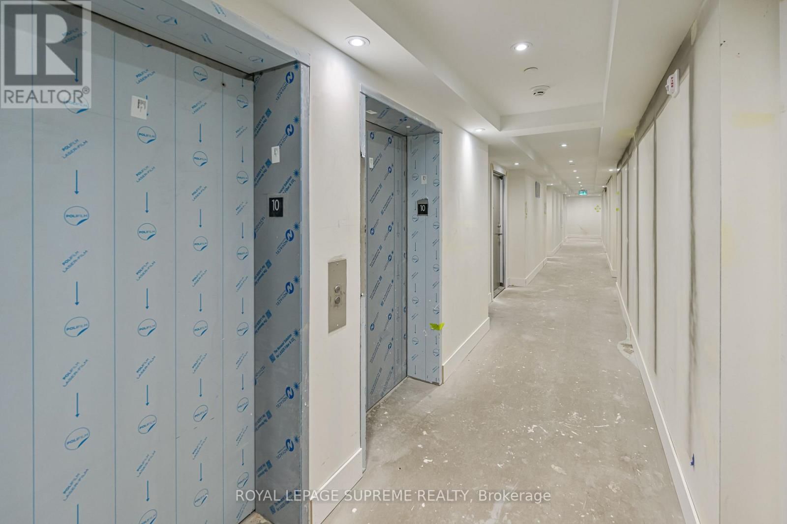 1020 - 51 CLARINGTON BOULEVARD Image 27