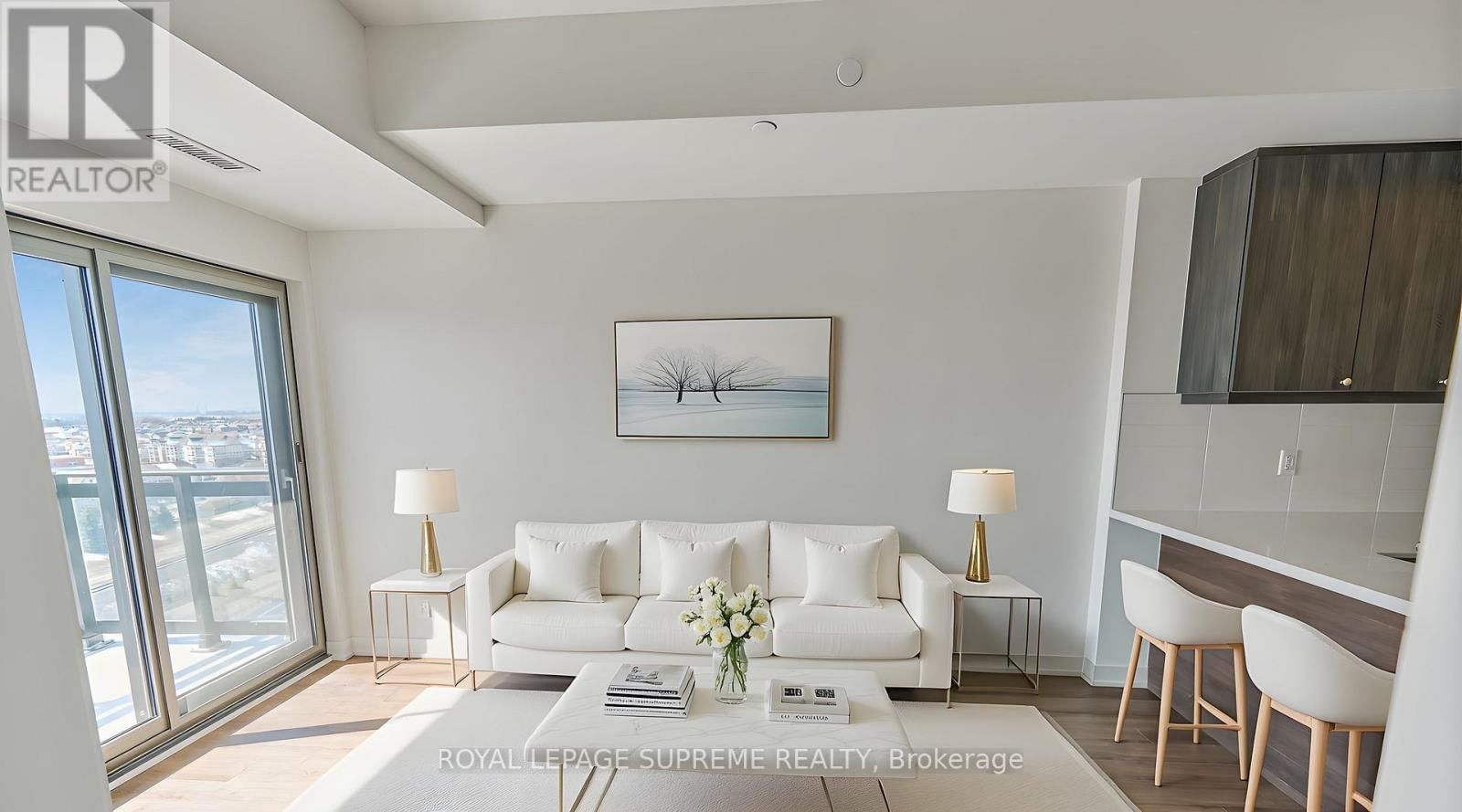 1020 - 51 CLARINGTON BOULEVARD Image 6