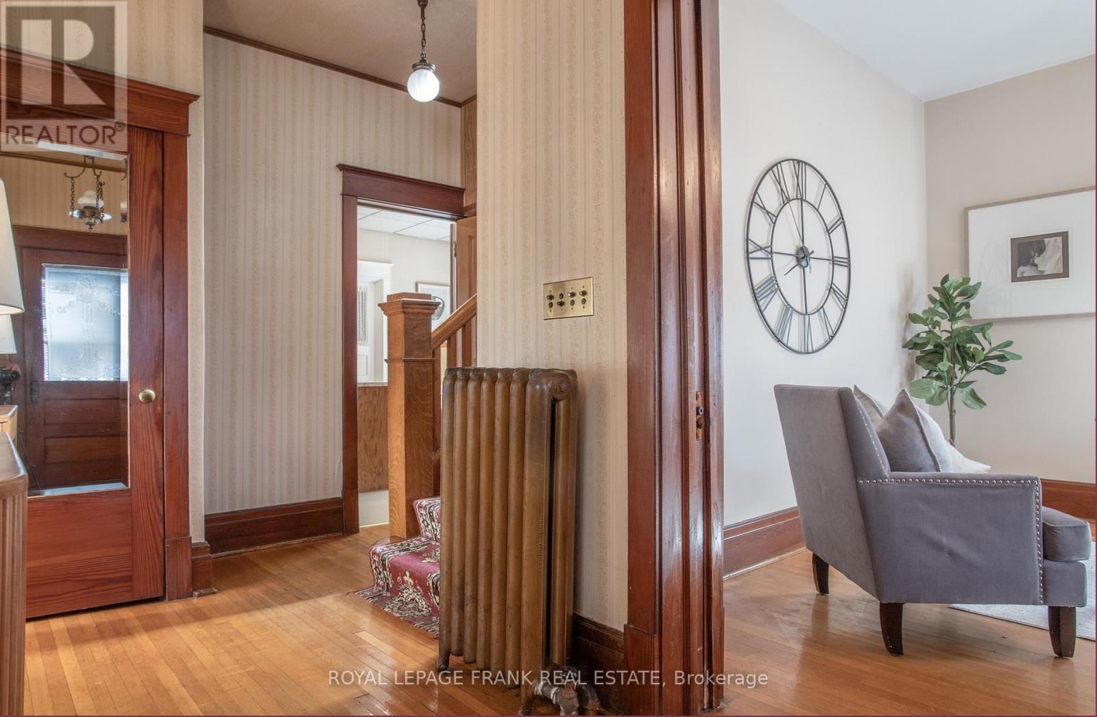 33 FAIRBANKS STREET Image 17