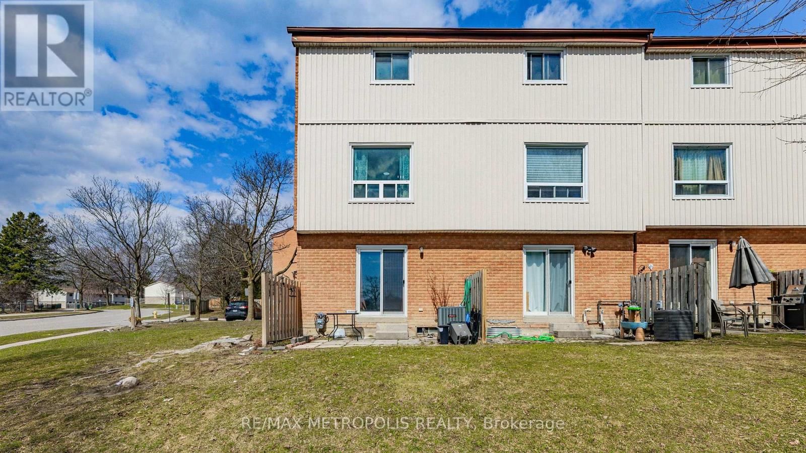 19 - 601 GALAHAD DRIVE Image 42