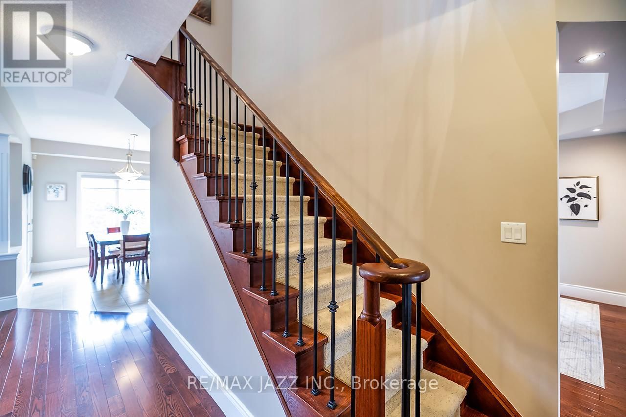 892 BARBADOS STREET Image 4