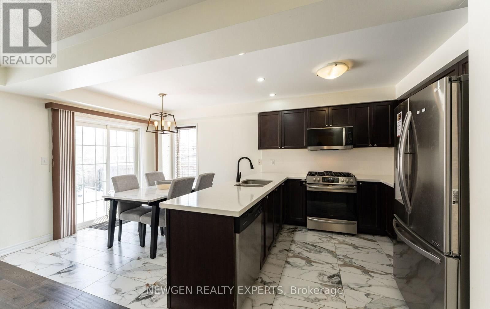 2319 WINLORD PLACE NORTH Image 16