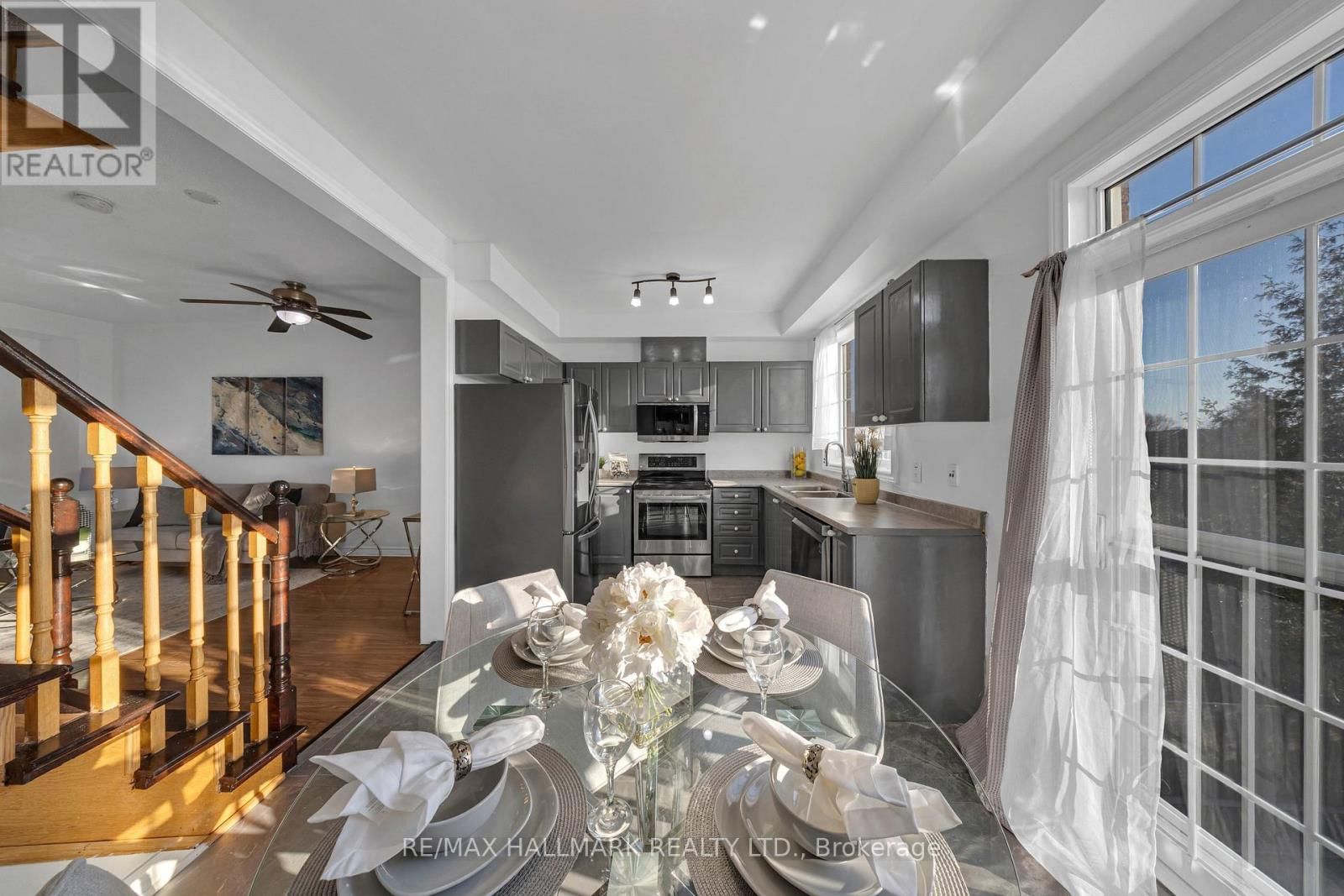 16 BOONE LANE Image 14