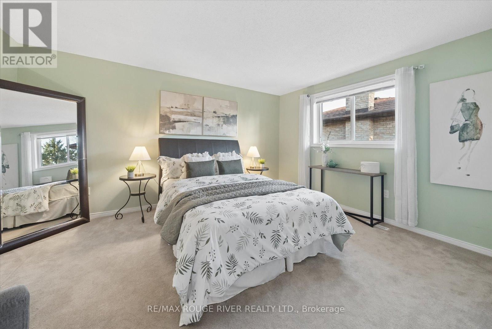 2 WORFOLK PLACE Image 23