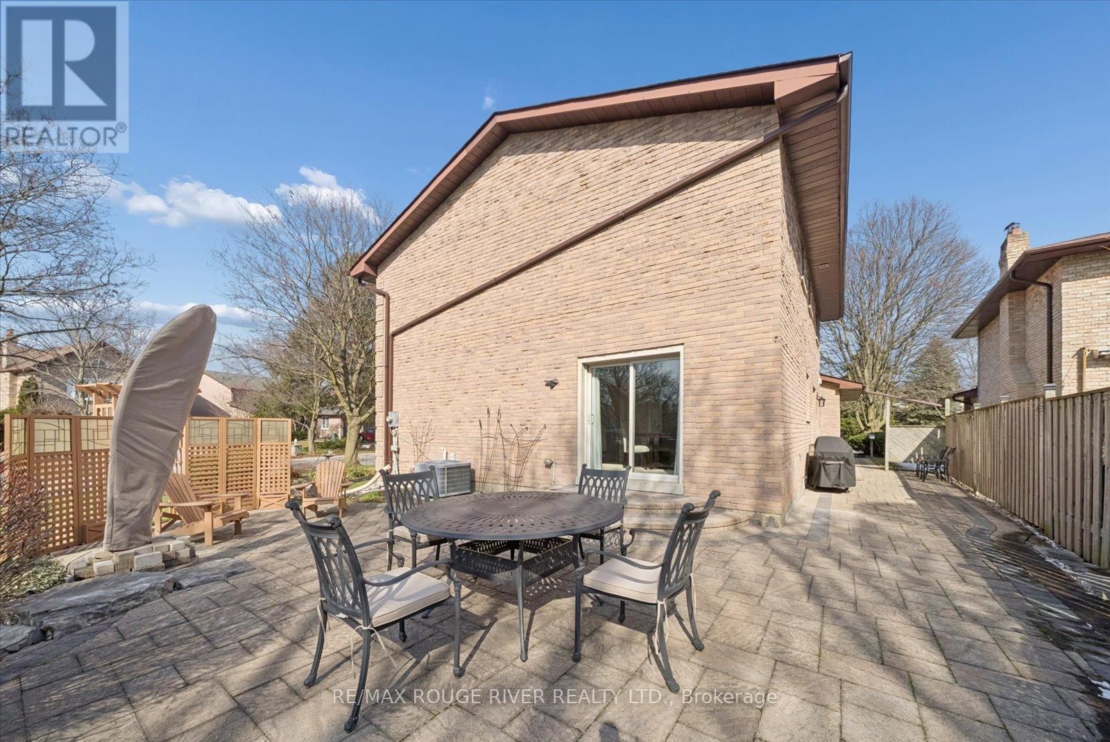 2 WORFOLK PLACE Image 37