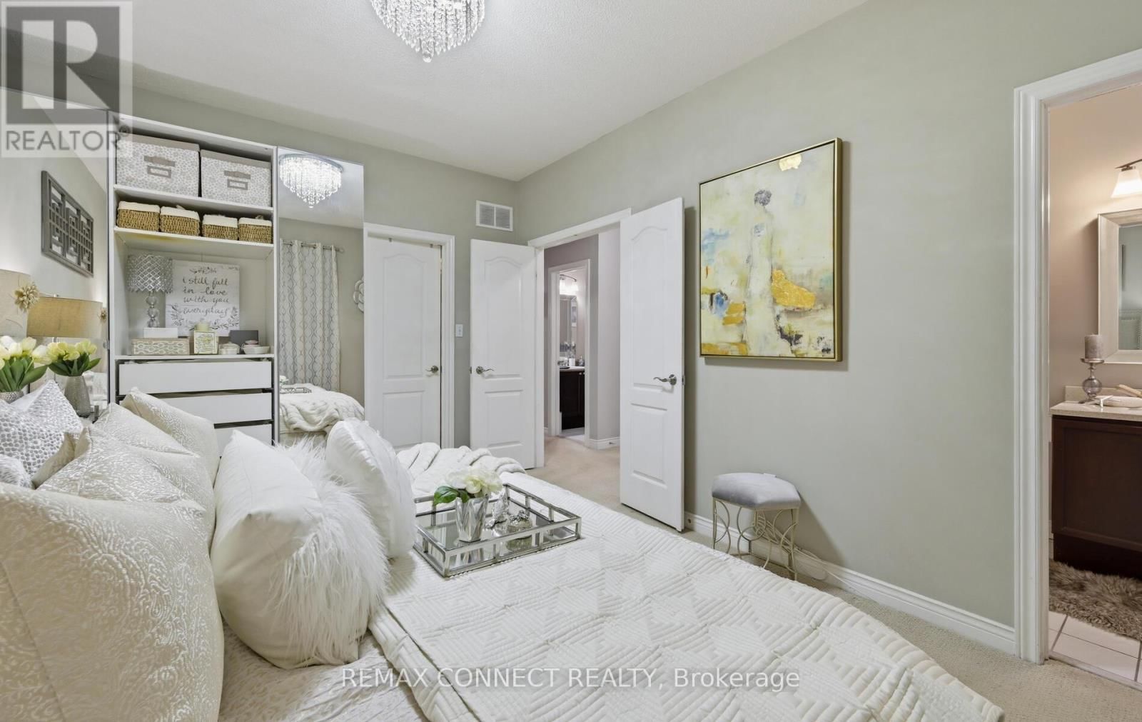 2361 SOUTHCOTT ROAD Image 22