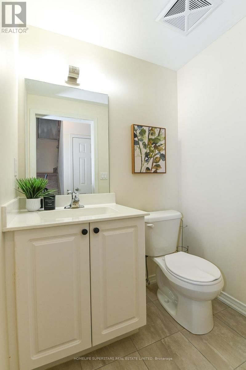 347 - 500 KINGBIRD GROVE WEST Image 9